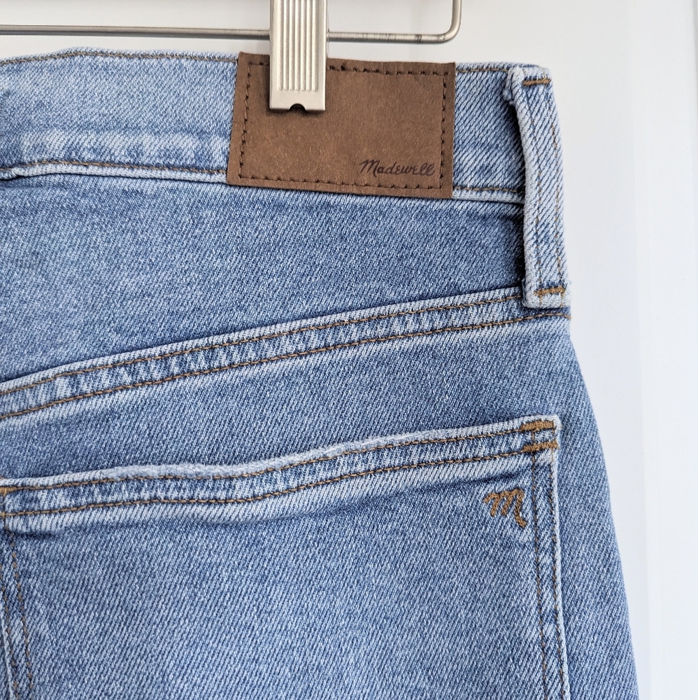 NWOT Madewell Momjean in Austrey Wash - Picture 6 of 8
